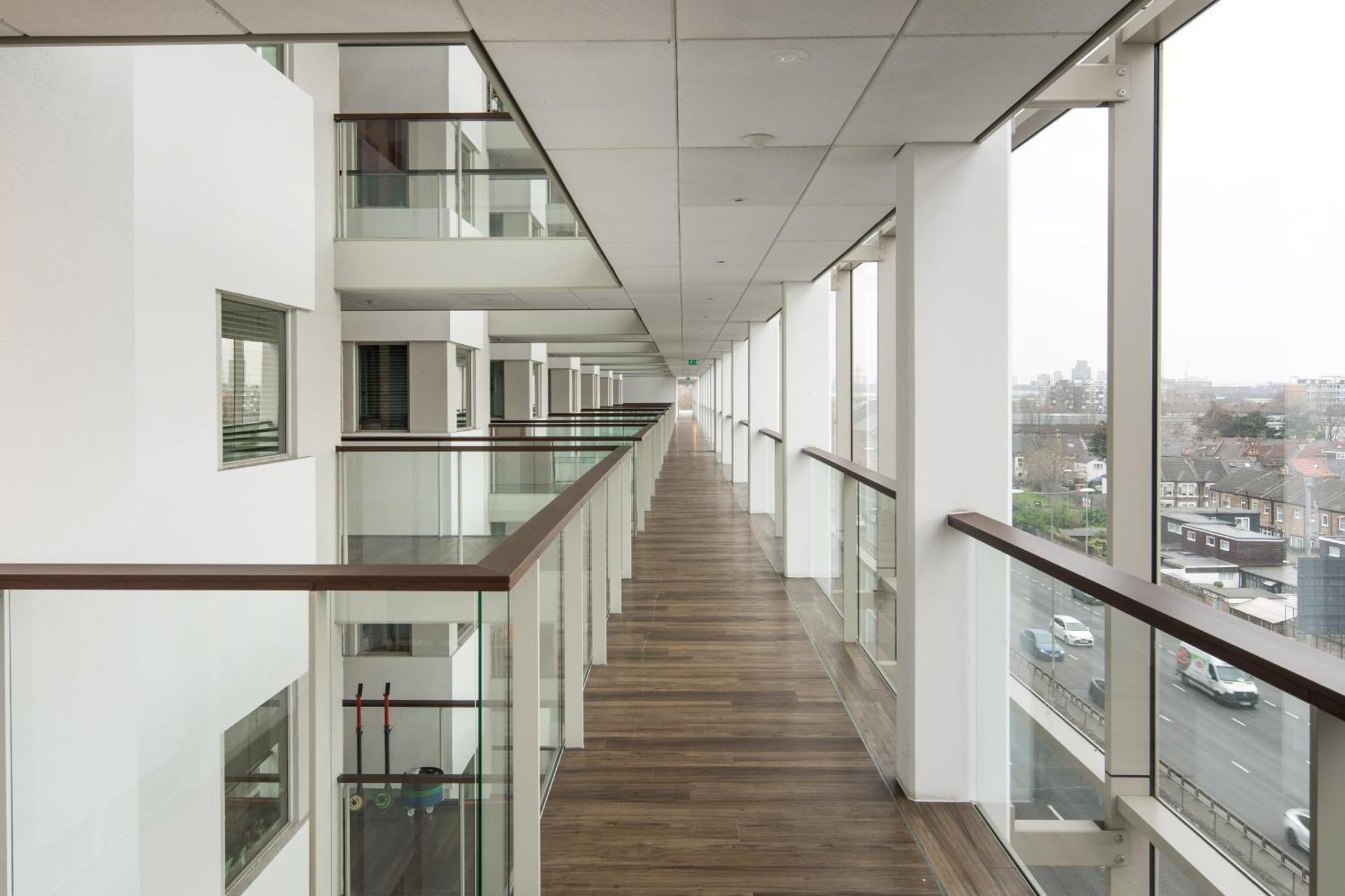 Canning Town -2 Bed Luxury Apartment London Eksteriør bilde