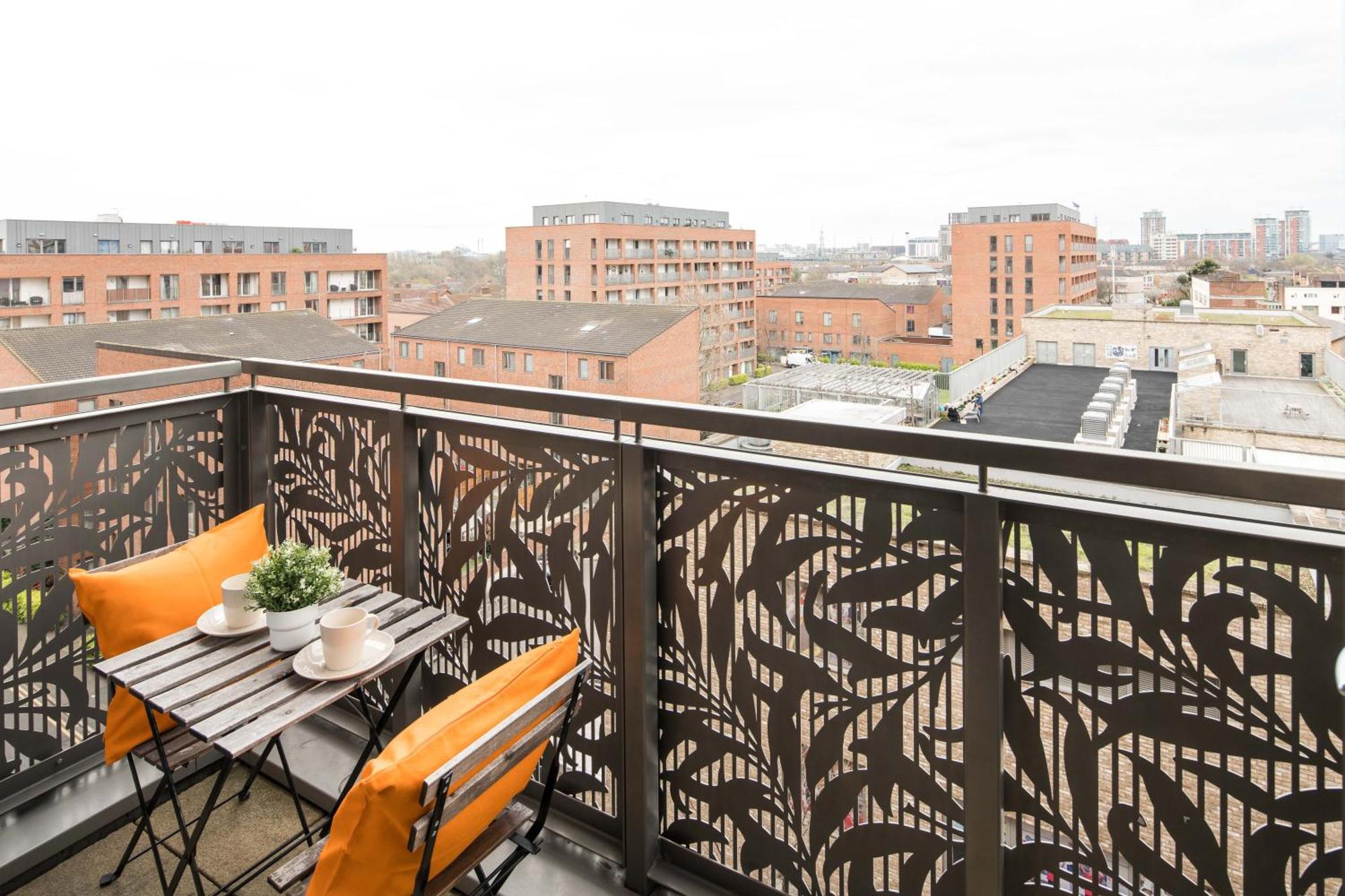 Canning Town -2 Bed Luxury Apartment London Eksteriør bilde